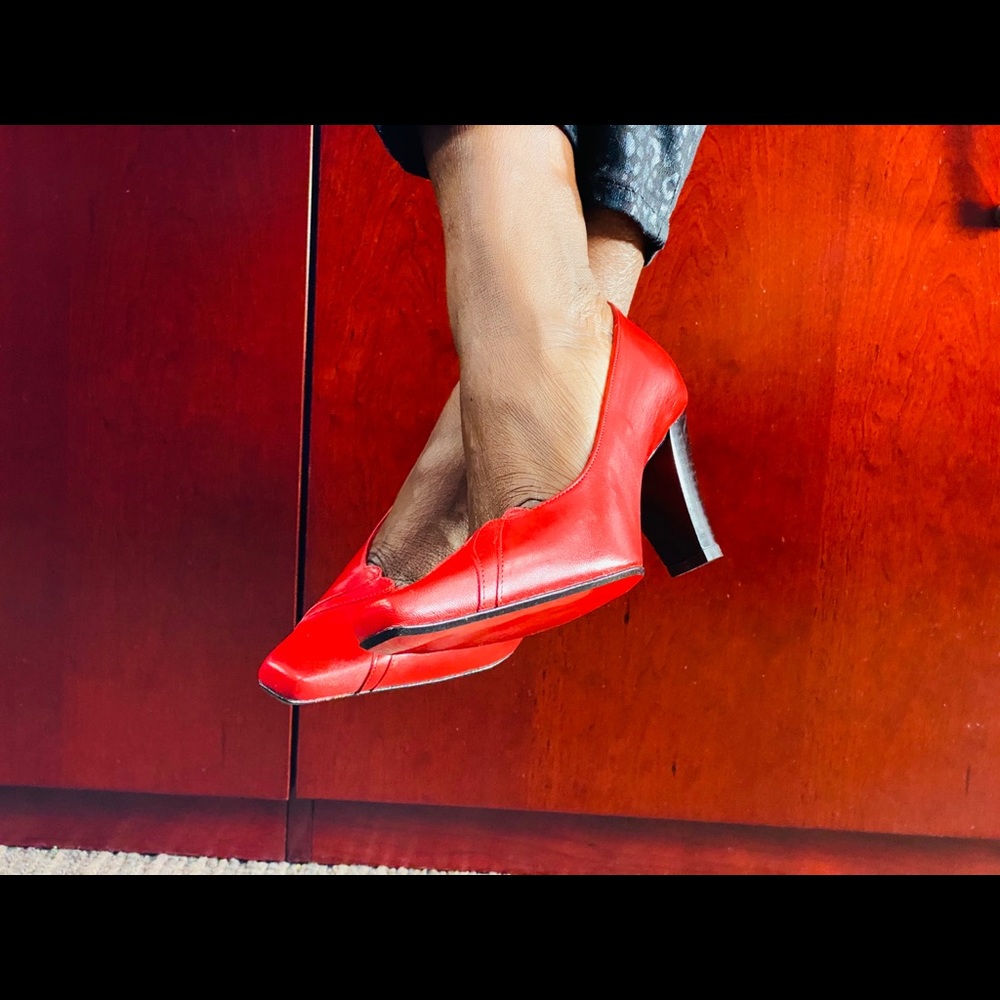 Ivan Troy Ami Red Italian Leather Women Pump - Picture 2 of 7